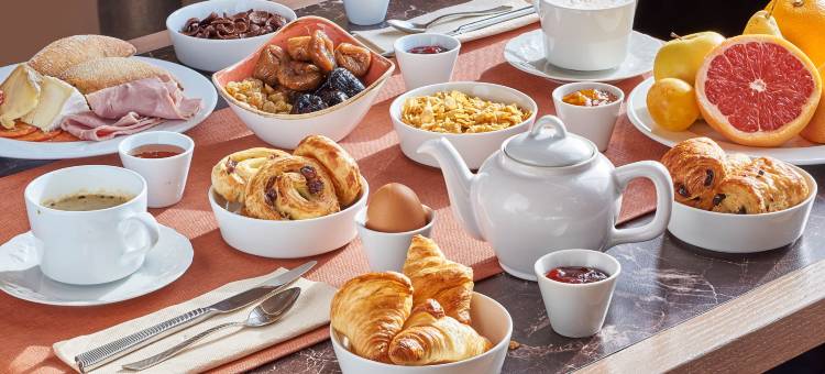 埃沃莱班原生驿站酒店(Le Grand Hotel, the Originals Relais)图片