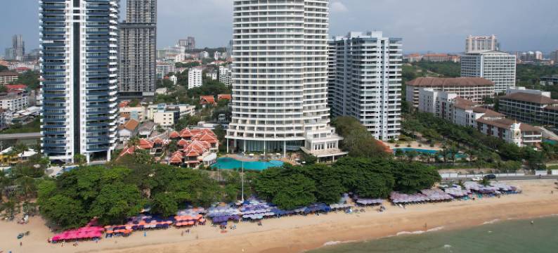 波恩海景大酒店(Adriatic Palace Hotel Pattaya Seaview)图片