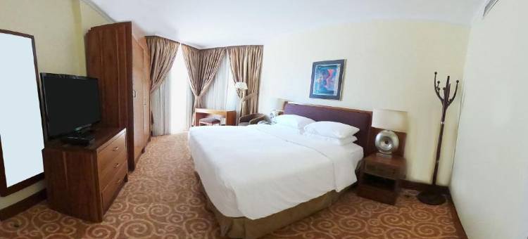 The Apartments图片