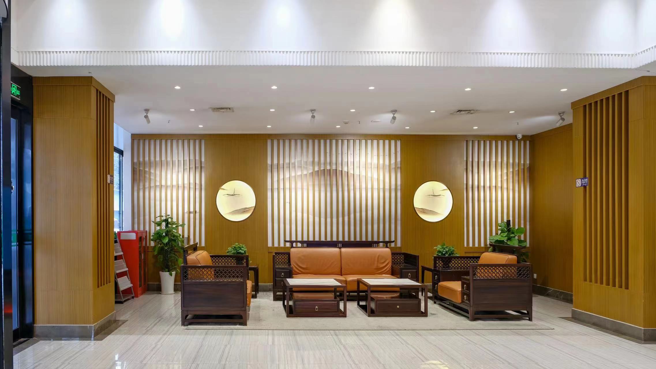 Nanlin HotelOver view