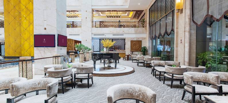 兴义富康国际酒店(桔山广场梦乐城购物中心店)图片