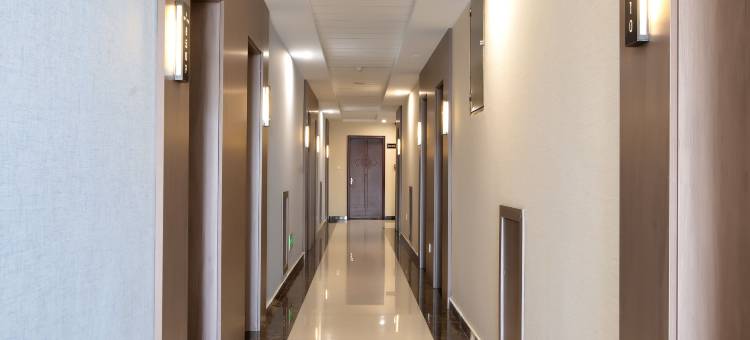 都市118精选酒店(青岛胶东国际机场店)图片