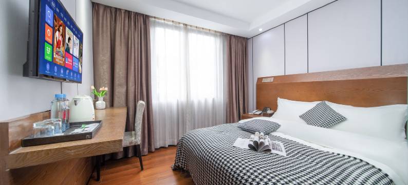 美夜酒店(广州石溪中医院店)图片