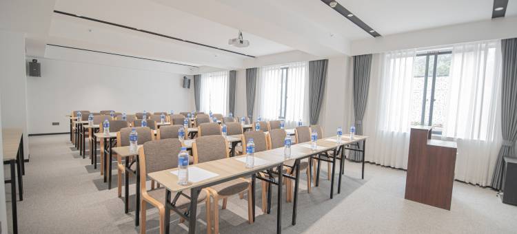 如家酒店(重庆沙坪坝火车站步行街店)图片