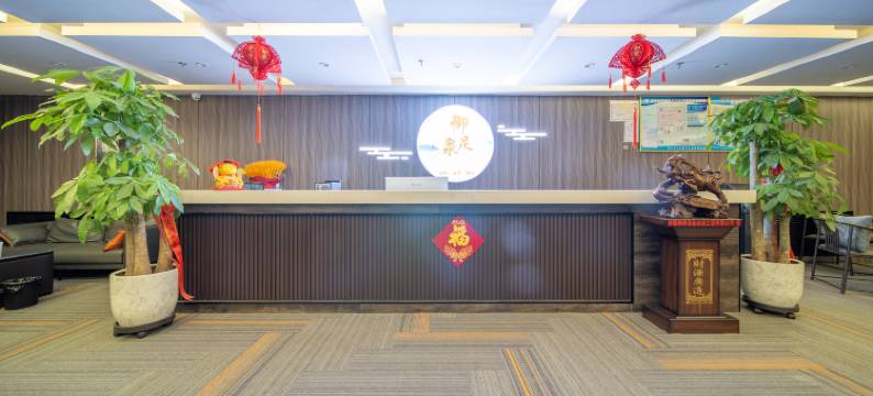 伊宁天鼎大酒店(六星街店)图片