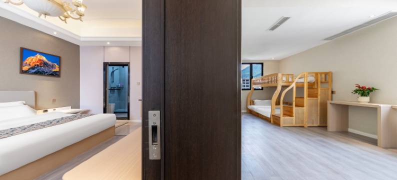 海螺沟贡布措阳光酒店图片