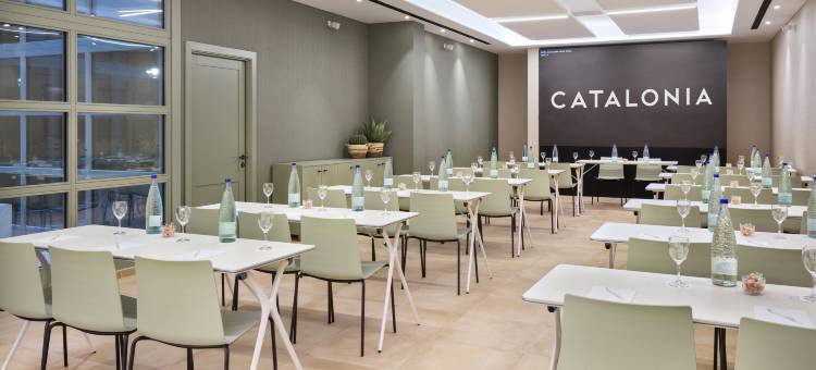 桑坦杰士达酒店(Catalonia Santa Justa)图片