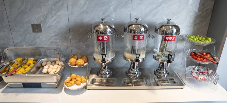 CSS思季海棠酒店(衡阳高铁东站酃湖万达店)图片