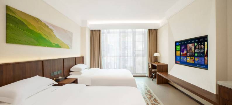 攀枝花佰瑞酒店(王府井购物中心店)图片