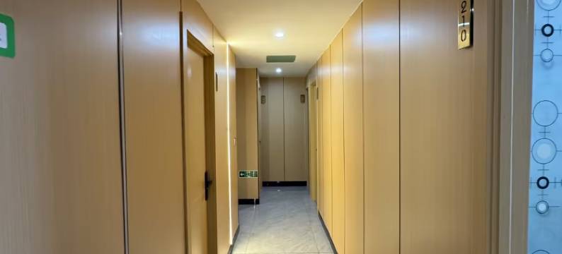 超悦时尚宾馆(长春站店)图片