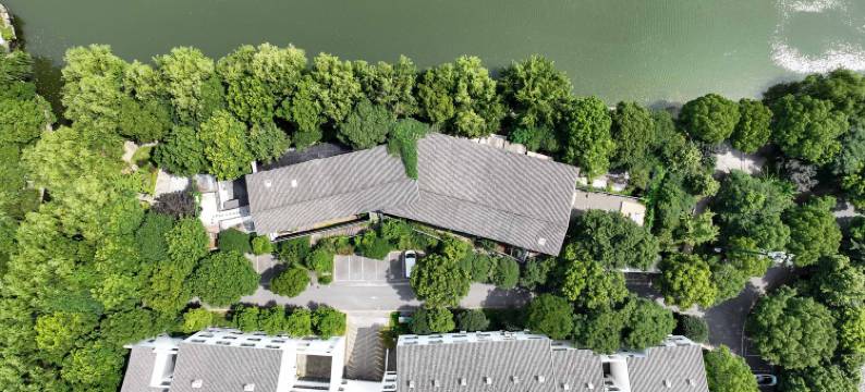 六和藏院宋韵美学民宿(绍兴鲁迅故里仓桥直街店)图片