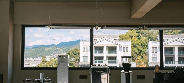 普洱云上舍下民宿图片