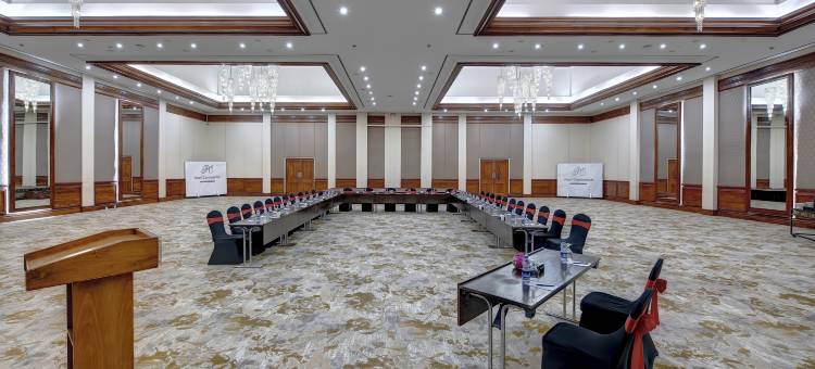 穆扎法拉巴德明珠大陆酒店(Pearl Continental Hotel, Muzaffarabad)图片