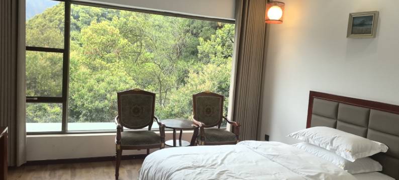 楠亭轩民宿(峨眉山五显岗店)图片