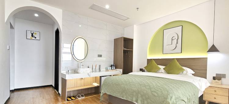 一支百合智慧民宿(金寨皖润大厦店)图片