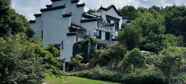 咕咚夫妇的小院图片