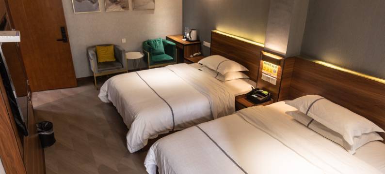 黑白格轻奢自助民宿图片