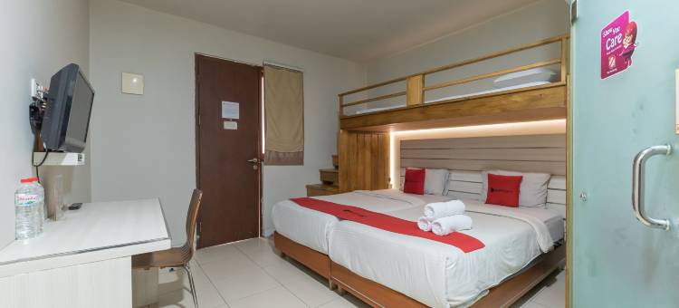 红多兹Plus酒店-近亚非3号(RedDoorz Plus near Asia Afrika 3)图片