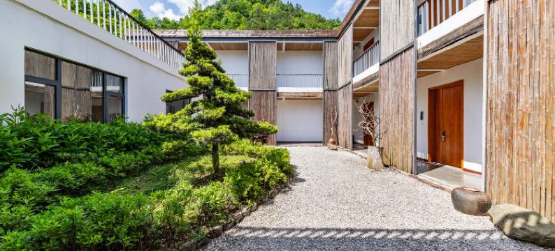 回家的孩子·涧外栖境民宿(张家界国家森林公园店)图片