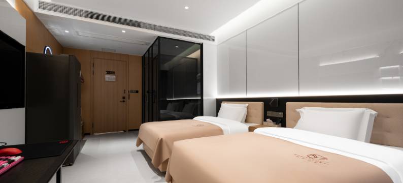 摩顶云熙电竞酒店(曹魏古城胖东来时代广场店)图片