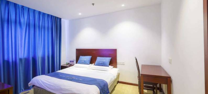 苏州名山一家商务酒店图片