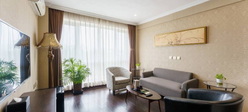 大连兴辉凯瑞酒店(普兰店万达广场店)图片