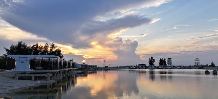 慕汐·野舍太空舱酒店(海丝首港店)图片