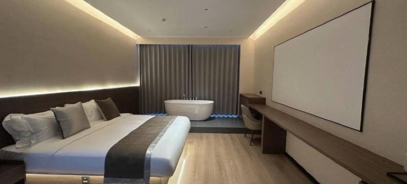 鸿銮·星居民宿(承德鼎盛王朝康熙大典演出店)图片