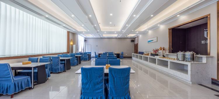 万信至格酒店(自贡彩灯公园店)图片