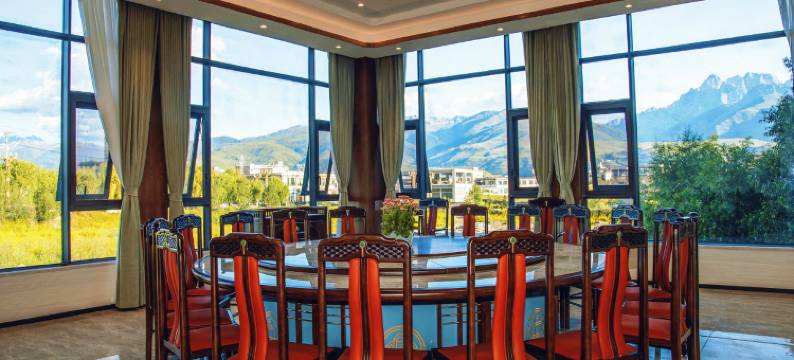 甘孜唐古拉大酒店(白塔公园店)图片