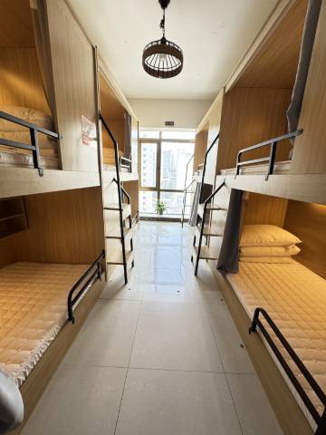 四季富氧青年旅舍(西宁火车站店)