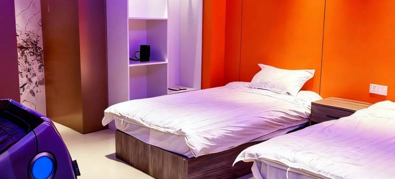 UK电竞酒店(莲塘柏岗地铁站店)图片