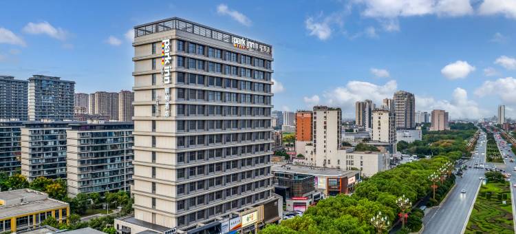 丽柏酒店(南昌澄碧湖沥山地铁站店)图片