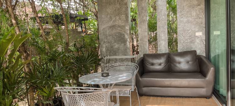 普吉岛查龙码头附近的 BaanMee(BaanMee Phuket near Chalong Pier)图片