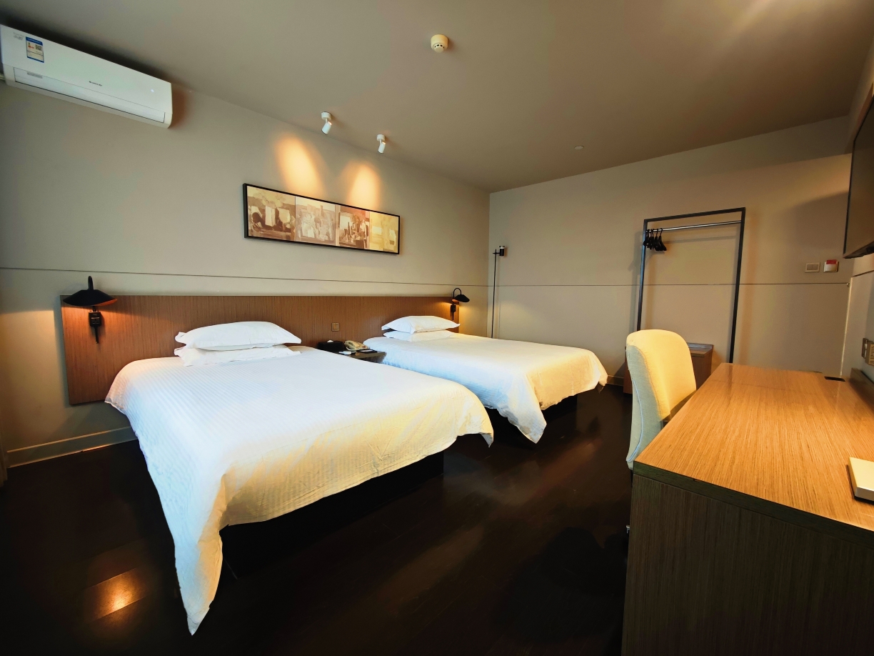 Jinjiang Inn Select (Tianshui Economic Development Zone) Hotel Overview