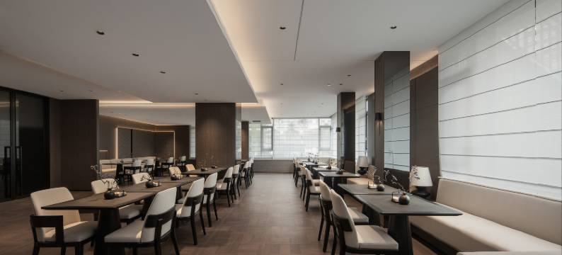 西双版纳景洪星光夜市孔雀城亚朵酒店图片