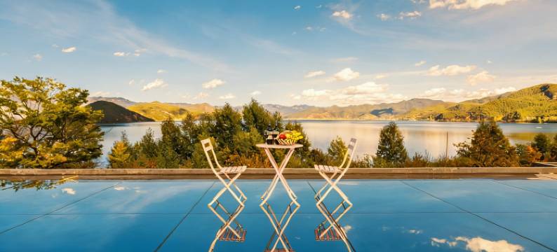 泸沽湖云堇湖畔湖景民宿(大洛水码头店)图片