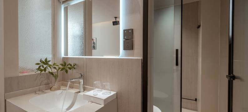 DALI·泊湾·智能轻奢美宿(大理古城南门店)图片