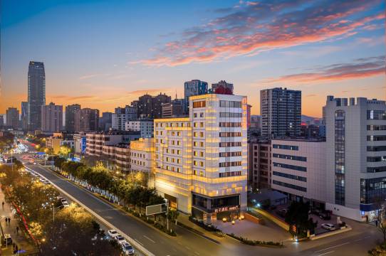 桔子酒店(昆明南屏步行街店)