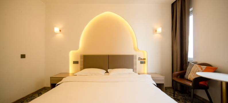 墨轩民宿(鞍山千山中路辽宁科技大学店)图片