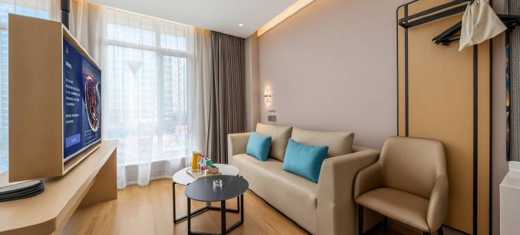 白玉兰商务酒店(临沂琅琊古城吾悦广场店)图片