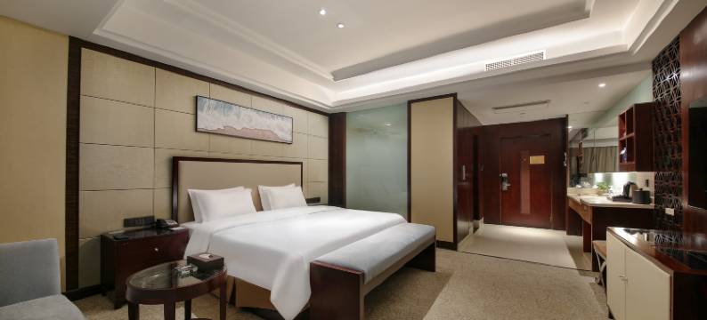 东方国际酒店(乐平市东湖公园店)图片