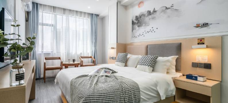 格莱登智慧酒店(农垦中学友谊南海城店)图片