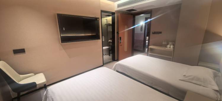 景途酒店(青岛石老人海水浴场国际会展中心店)图片