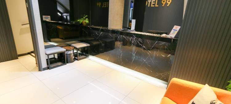 武吉加里尔斯里佩塔灵99号酒店(Hotel 99 Sri Petaling (Bukit Jalil))图片