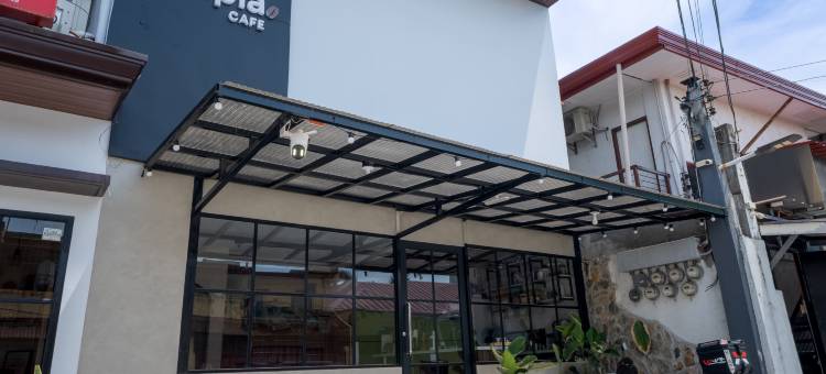 红门酒店Plus-卡萨露西亚辛达兰圣费尔南多市邦板牙(RedDoorz Plus @ Casa Lucia Sindalan San Fernando City Pampanga)图片