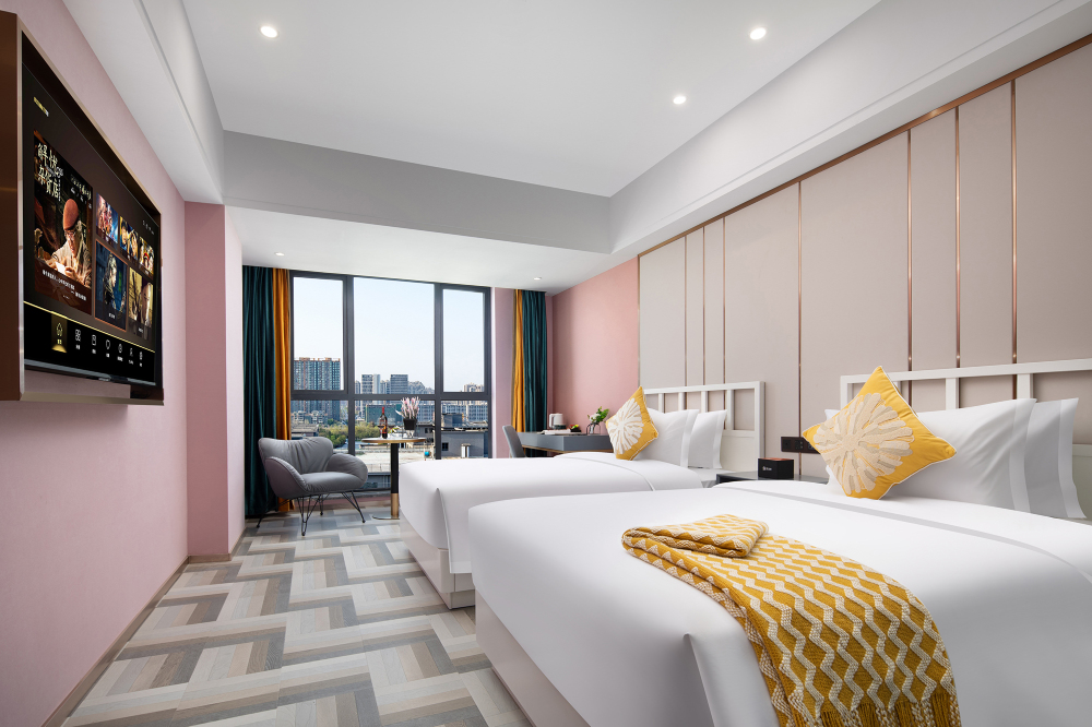 The Norman Xi Hotel Over view