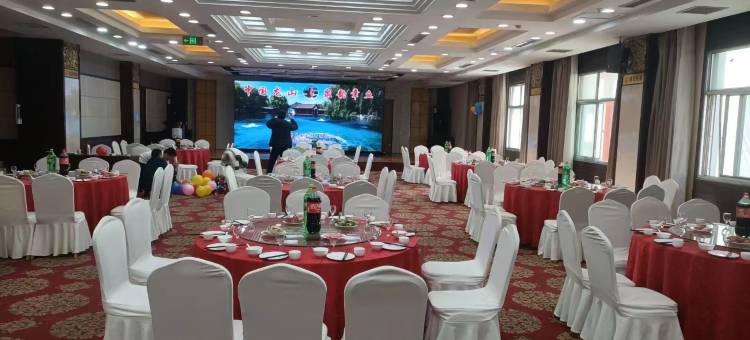 如家睿柏·云酒店(临沂通达路泰盛广场店)图片