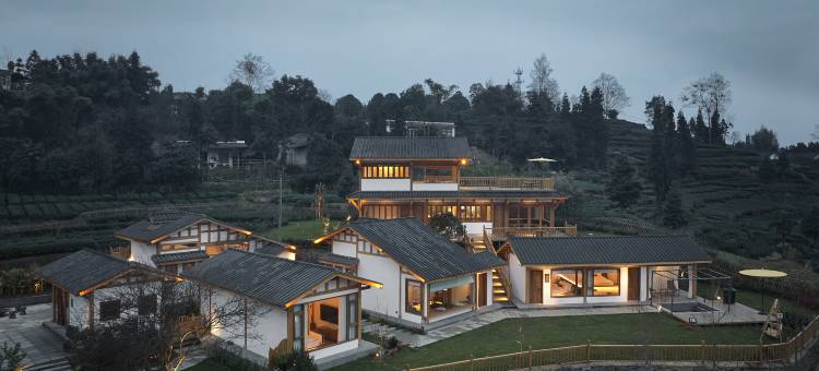 雅安草言殳舍图片