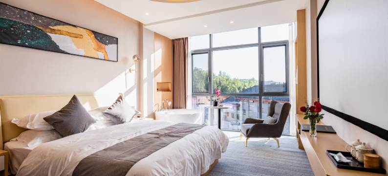 建始香格拉假日酒店(恩施地心谷店)图片